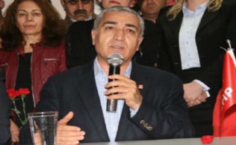 PM eski Üyesi aday adaylığını açıkladı: Partililere 'Saygılı' mesaj!
